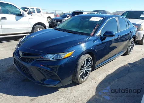 2020 Toyota Camry Se z USA, uszkodzony, nr VIN 4T1G11AK3LU309679
